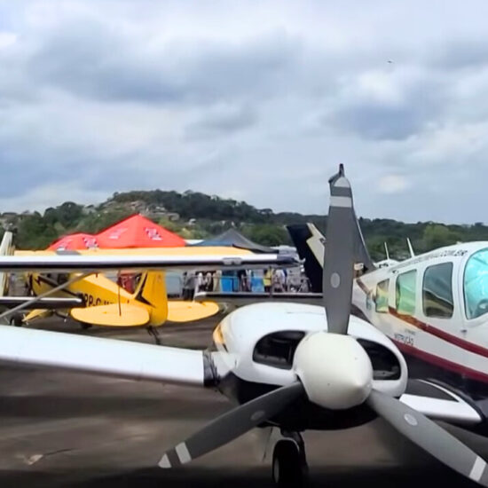 aeroclube-blumenau-flyin-gislene-bastos-2
